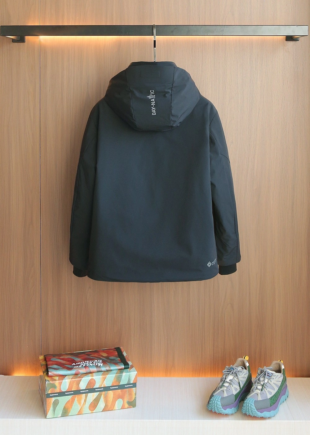 &wg.luxury-- 7o9385r Down jacket GORE-Tex white goose down 3colour item: E-F409I1529-3